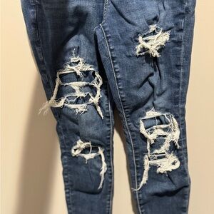 American Eagle jeans size 10. Wore a few times, just don’t fit me anymore.
